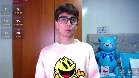 Owen  Independent model  online show from 01/17/25, 03:23