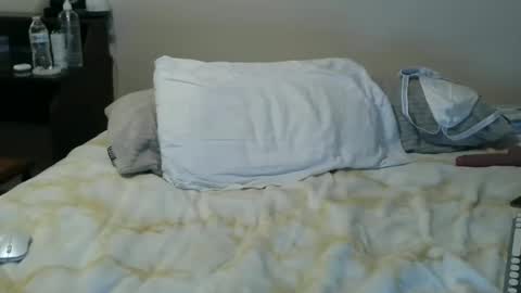 Owen online show from 12/04/25, 02:10