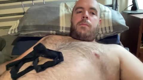 Owen2022 online show from 10/27/25, 07:23