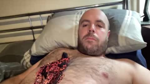 Owen2022 online show from 01/09/26, 07:22