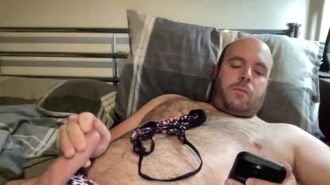 Owen2022 online show from 02/03/26, 07:24