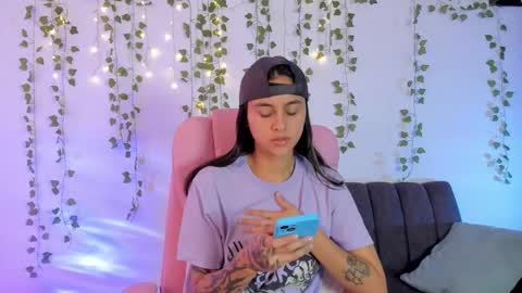 Snapshot of owenfoxx1 chatting on 02/04/26, 04:13 Owen foxx online show from 02/04/26, 04:13