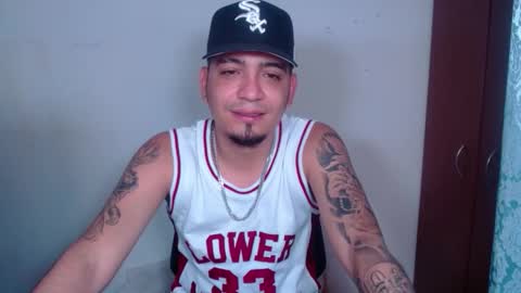 Snapshot of owenstonne chatting on 02/06/26, 07:06 OWEN-STONE online show from 02/06/26, 07:06