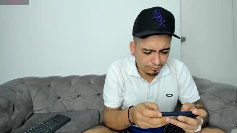 O W E N - S T O N E online show from 09/10/25, 04:23