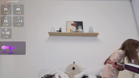 Snapshot of oxsashabloomxo chatting on 04/03/26, 01:58 Sasha online show from 04/03/26, 01:58