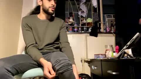 Snapshot of oyeblancki chatting on 01/04/25, 04:55 CoCreatorBlancki online show from 01/04/25, 04:55