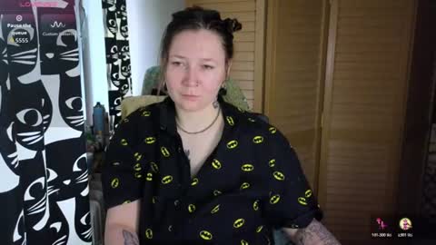 Snapshot of ozalin chatting on 06/24/26, 11:09 ozalin online show from 06/24/26, 11:09