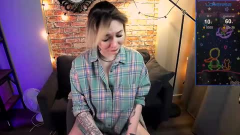 ozalin_green online show from 12/14/24, 01:16