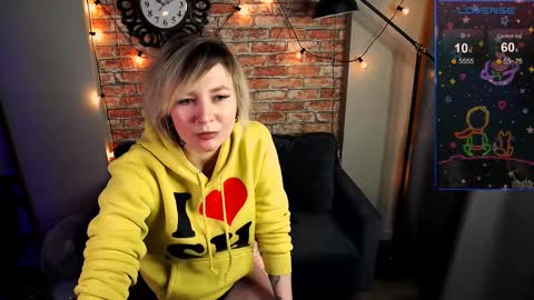 ozalin_green online show from 12/20/24, 08:38