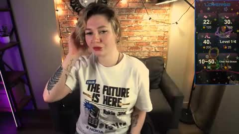 ozalin_green online show from 12/23/24, 11:25