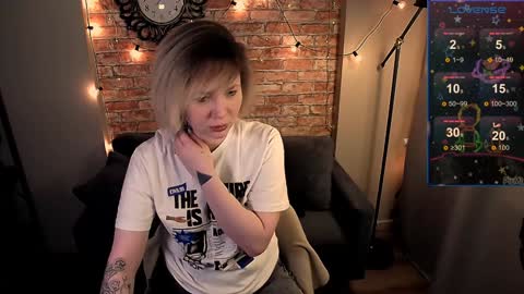 ozalin_green online show from 01/24/25, 09:17