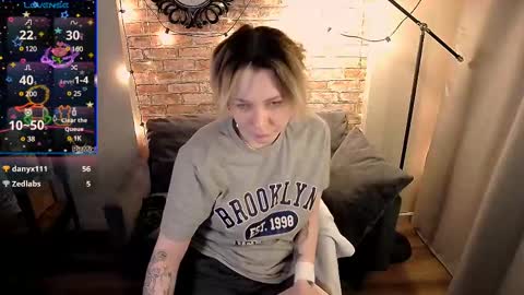 ozalin_green online show from 02/16/25, 11:38