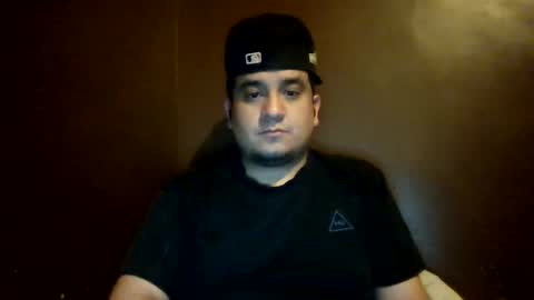 Snapshot of ozlo chatting on 04/14/26, 07:14 ozlo online show from 04/14/26, 07:14