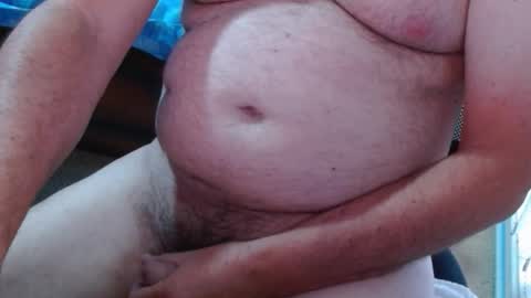 Snapshot of ozzieozzieoi chatting on 11/11/25, 02:44 HairyolOz online show from 11/11/25, 02:44