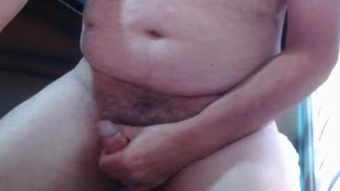 Snapshot of ozzieozzieoi chatting on 11/24/25, 02:11 HairyolOz online show from 11/24/25, 02:11