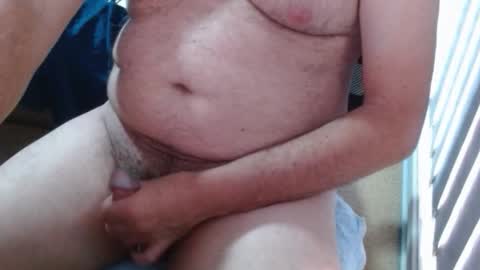 Snapshot of ozzieozzieoi chatting on 02/10/26, 12:59 HairyolOz online show from 02/10/26, 12:59