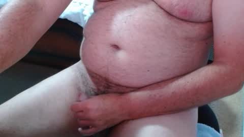 Snapshot of ozzieozzieoi chatting on 02/18/26, 01:34 HairyolOz online show from 02/18/26, 01:34