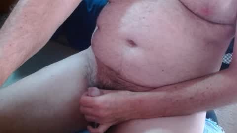 Snapshot of ozzieozzieoi chatting on 03/02/26, 12:46 HairyolOz online show from 03/02/26, 12:46