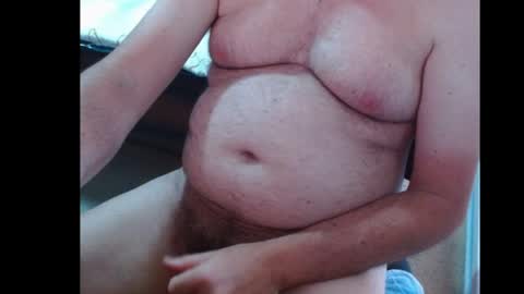 Snapshot of ozzieozzieoi chatting on 04/02/26, 01:58 HairyolOz online show from 04/02/26, 01:58