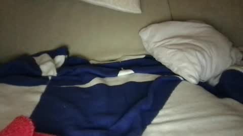 Snapshot of p0c0loco chatting on 09/28/25, 01:11 p0c0loco online show from 09/28/25, 01:11