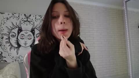 Snapshot of p0rsche911 chatting on 12/02/24, 11:45 Alice online show from 12/02/24, 11:45