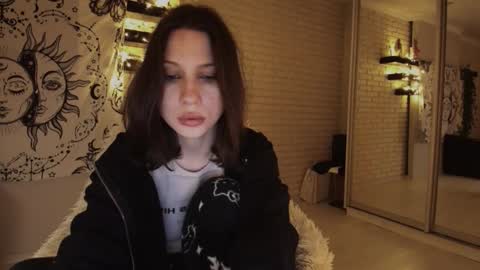 Snapshot of p0rsche911 chatting on 12/21/24, 11:13 Alice online show from 12/21/24, 11:13