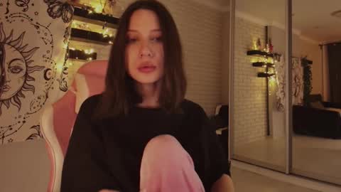 Snapshot of p0rsche911 chatting on 12/25/24, 11:10 Alice online show from 12/25/24, 11:10