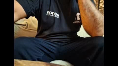 p326032 online show from 10/31/25, 09:27