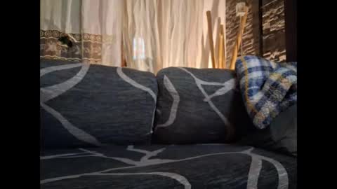 p326032 online show from 11/23/25, 04:51