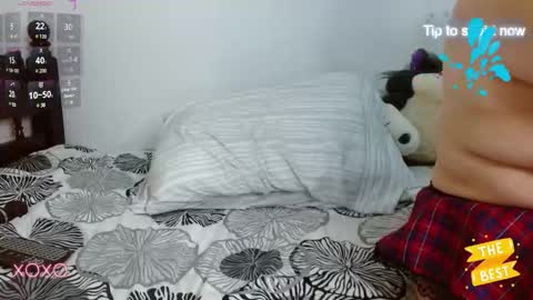 p_sweet_ online show from 11/30/25, 10:25