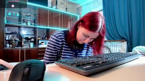 Ella online show from 01/23/25, 01:56