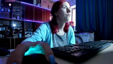 Ella online show from 02/05/25, 06:46