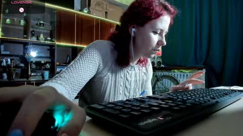 Ella online show from 02/06/25, 07:56