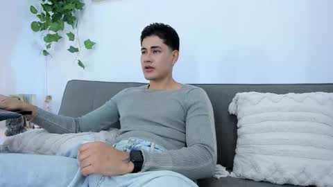 Snapshot of pablo_boston chatting on 02/03/26, 02:11 Javi online show from 02/03/26, 02:11