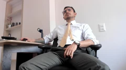 pablo rincon95 online show from 01/04/25, 05:47