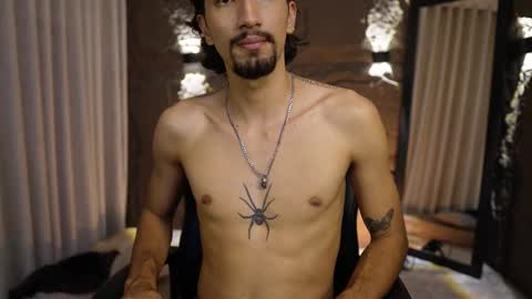 Snapshot of pablo_russoo chatting on 02/26/26, 12:09 pablo online show from 02/26/26, 12:09