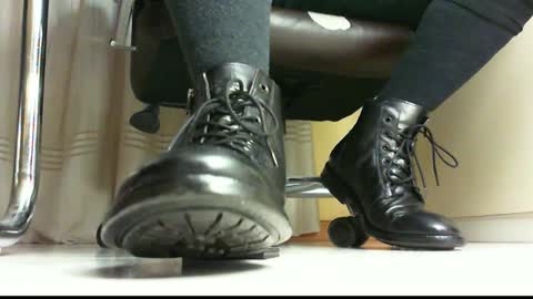 Pablo Meness online show from 01/07/25, 10:52