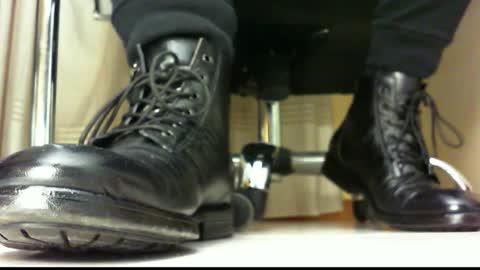 Pablo Meness online show from 01/08/25, 06:52