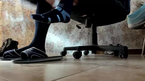 Snapshot of pablomenesssl chatting on 12/14/25, 08:09 Pablo Meness online show from 12/14/25, 08:09