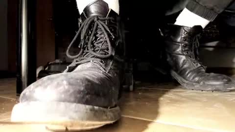 Snapshot of pablomenesssl chatting on 06/05/26, 08:03 Pablo Meness online show from 06/05/26, 08:03