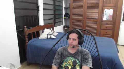 Snapshot of pablomingo chatting on 11/04/25, 09:41 pablomingo online show from 11/04/25, 09:41