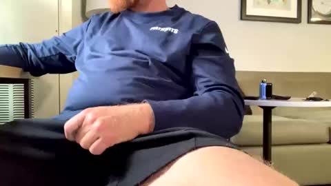 Snapshot of padded_ginger_beard chatting on 10/12/25, 01:54 Jimmy online show from 10/12/25, 01:54