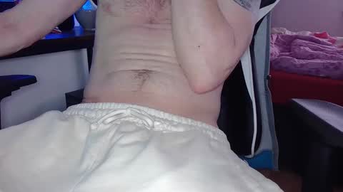 Snapshot of paddy22hh chatting on 10/31/25, 11:55 paddy22hh online show from 10/31/25, 11:55