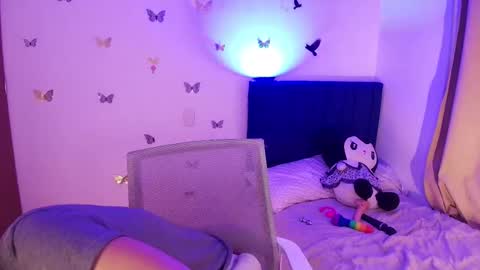 Fernanda online show from 11/20/25, 08:03