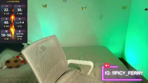 Snapshot of pafebame chatting on 04/18/26, 07:29 Fernanda online show from 04/18/26, 07:29