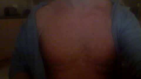 Snapshot of paffy69 chatting on 11/13/25, 01:15 paffy69 online show from 11/13/25, 01:15