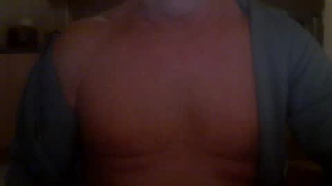 Snapshot of paffy69 chatting on 11/15/25, 01:36 paffy69 online show from 11/15/25, 01:36