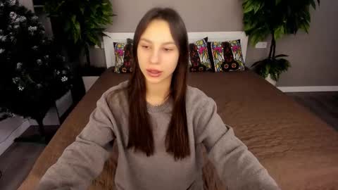 Paige online show from 12/15/25, 06:39