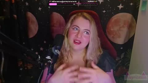 Snapshot of paigestation chatting on 10/27/25, 10:47 PaigeStation online show from 10/27/25, 10:47