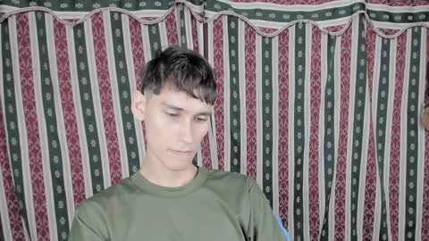 Snapshot of paimon_goetia chatting on 03/18/26, 06:11 Alexander Grigori online show from 03/18/26, 06:11